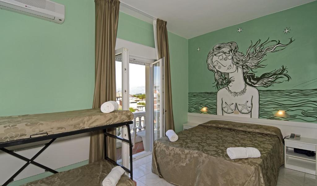 Hotel Regina Лидо Ди Камайоре Стая снимка
